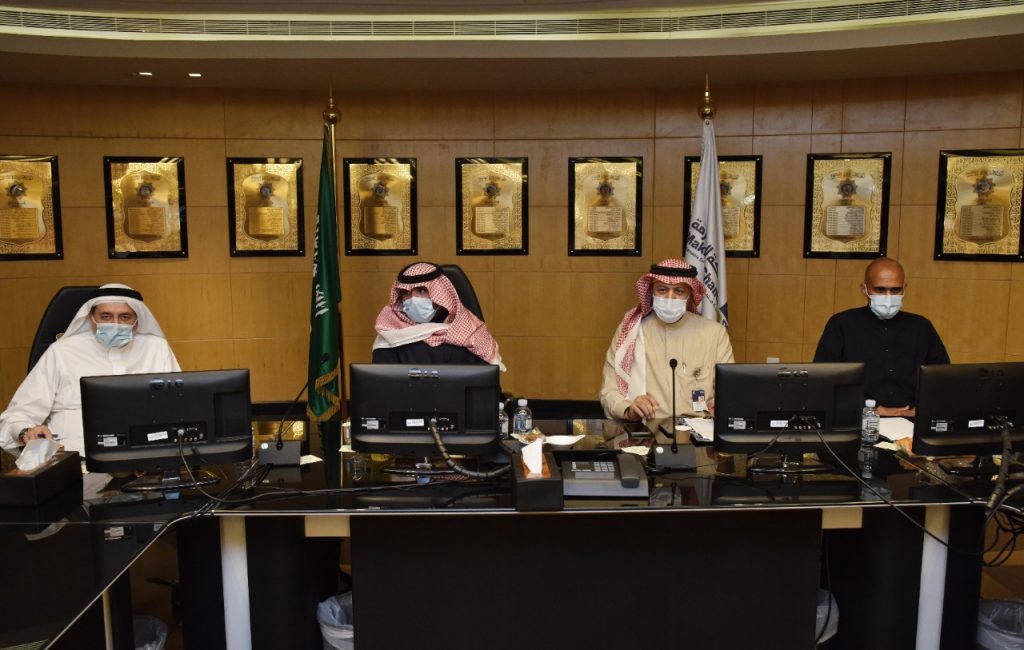 في اجتماع بـ”غرفة مكة” أوصى بتقديم دراسة وافية من الواقع: مستثمرو قطاع الفنادق يبحثون معوقات القطاع وعودة النشاط ما بعد “كورونا