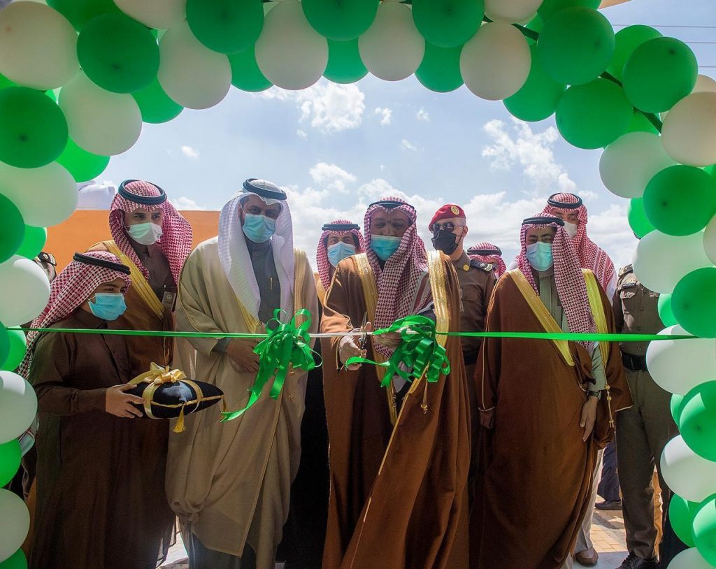 سمو أمير القصيم يدشن مشاريع تنموية بمركز الدليمية