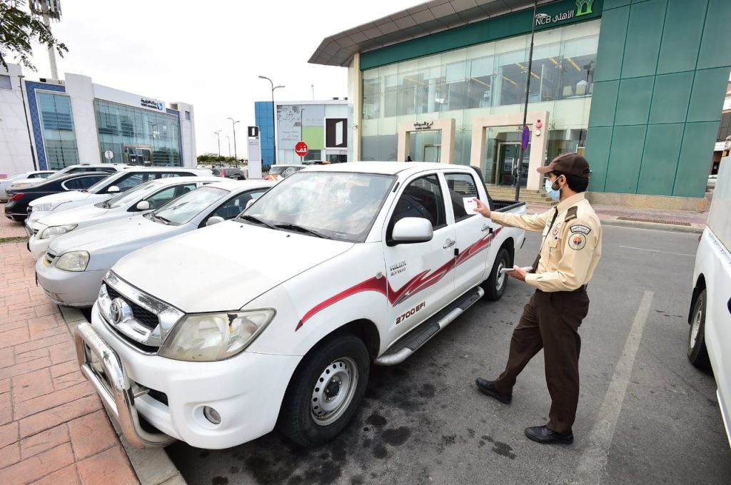 الهيئة الملكية بالجبيل تطلق حملة الوقوف الخاطئ .. سلوك غير حضاري
