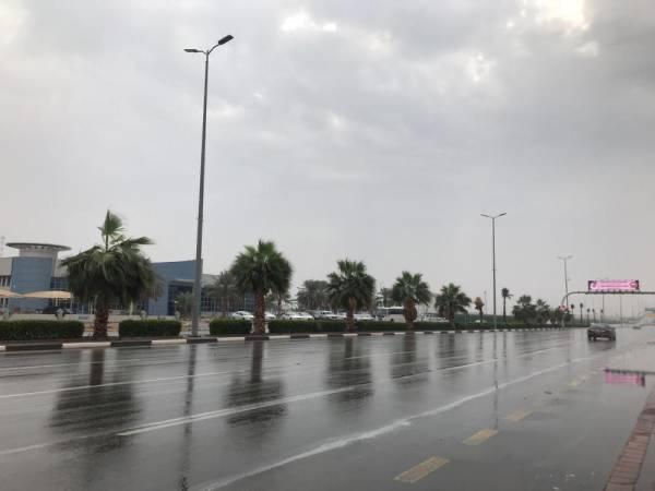 أمطار على محافظة الأحساء
