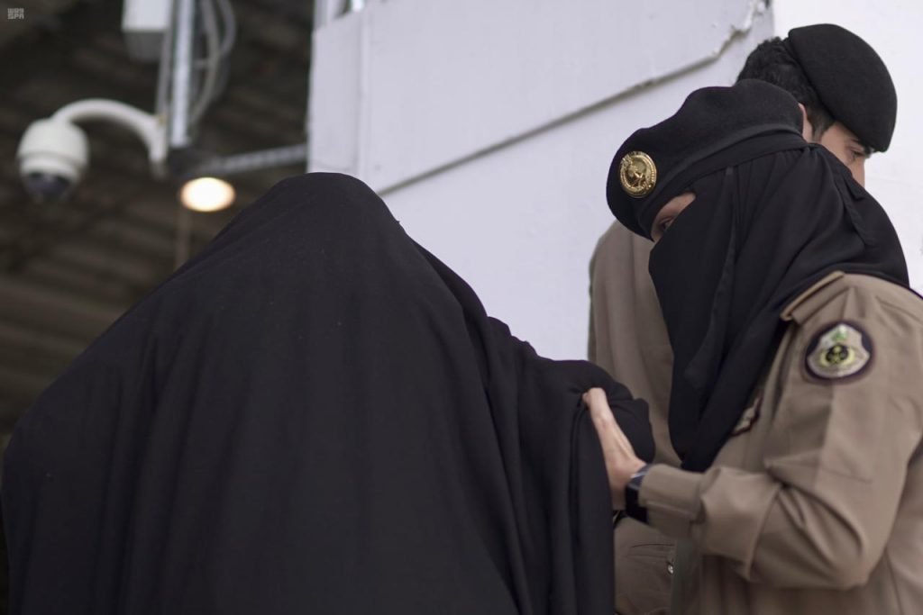 بمناسبة يوم المرأة العالمي .. وزارة الداخلية تستعرض إسهامات المرأة في مختلف قطاعاتها