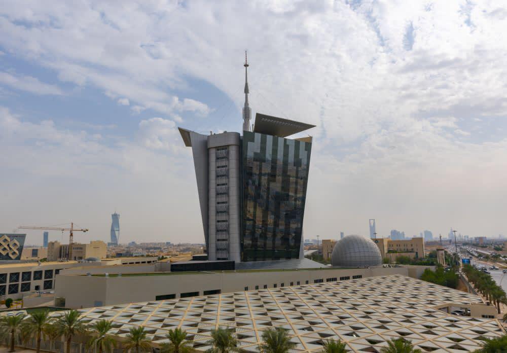 هيئة الاتصالات تعلن طرح وثيقة طلب مرئيات العموم حول استخدام الوصلات اللاسلكية في الخدمة الراديوية الثابتة