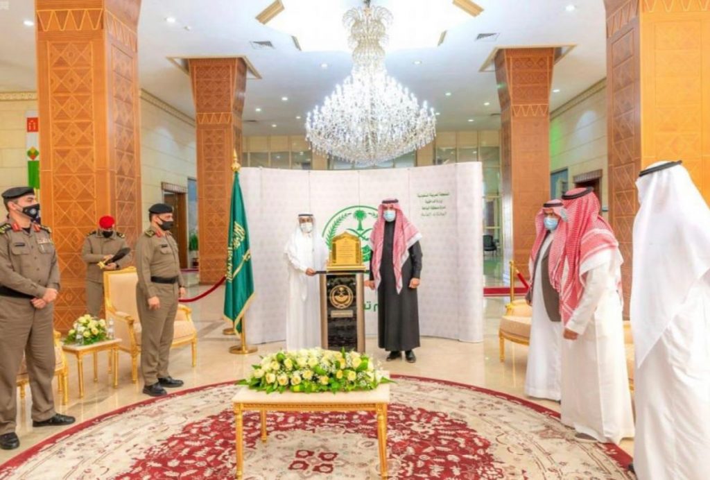 سمو أمير منطقة الباحة يدشن مشروع ازدواج طريق (الباحة – الحزم – المطار) بقيمة 66 مليون ريال