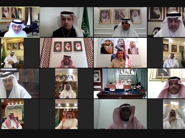 وكيل إمارة منطقة مكة المكرمة يترأس الاجتماع الأول مع محافظي المنطقة