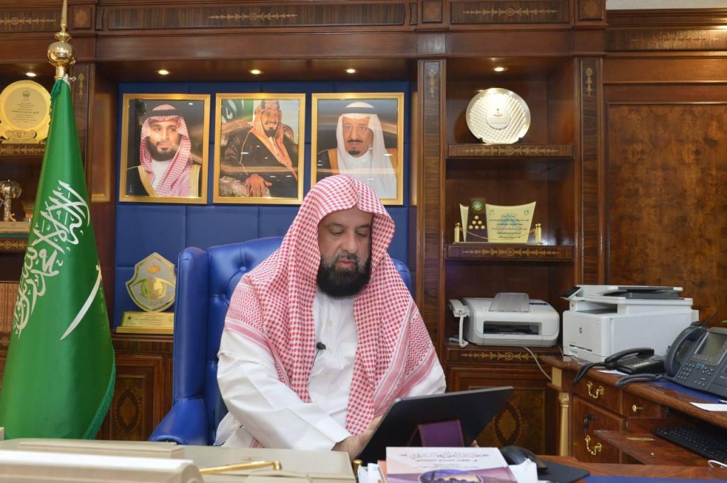 الرئيس العام لهيئة الأمر بالمعروف والنهي عن المنكر يطلق تطبيق “خدمات الموظفين”