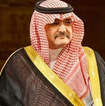 سمو محافظ جدة يهنئ مدير مكتب الأحوال المدنية بمنطقة مكة المكرمة لتحقيق المكتب المركز الأول وفق تقرير الربع الثاني لعام 1442هـ