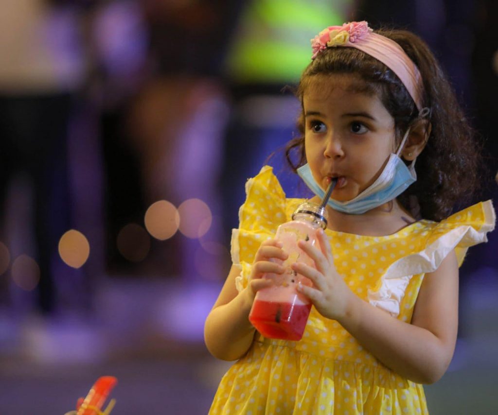 اشعاع ثقافي ترفيهي وسط إجراءات احترازية… “فوانيس” .. بانوراما تجمع الزوار واقعيا وافتراضيا “بغرفة مكة”