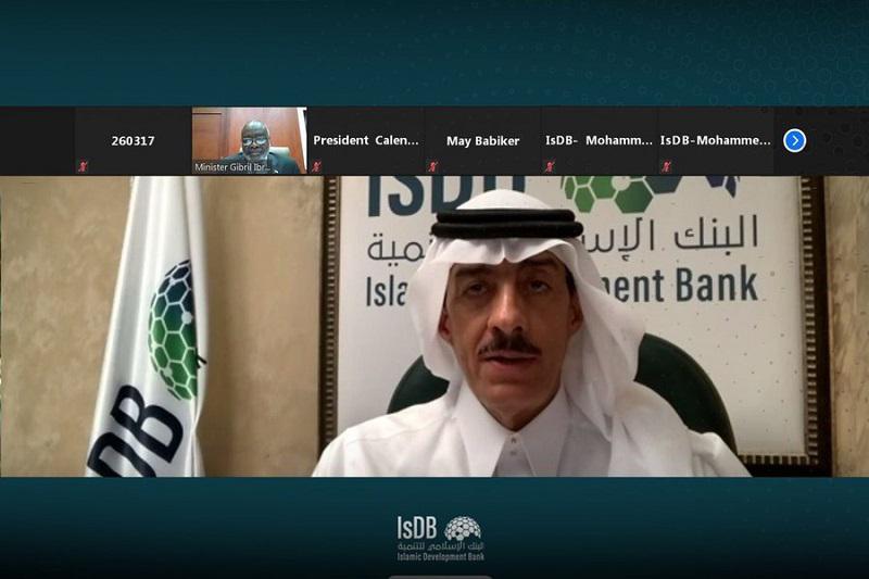 رئيس البنك الاسلامي للتنمية يلتقي وزير المالية السوداني