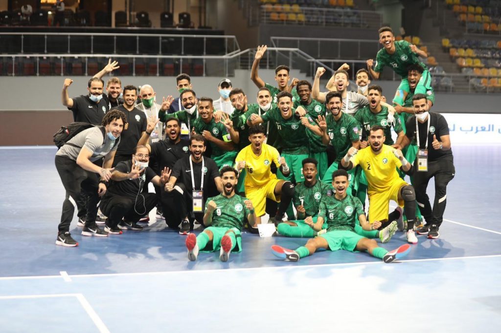فوز السعودية والمغرب في الجولة الأولى لكأس العرب لكرة قدم الصالات