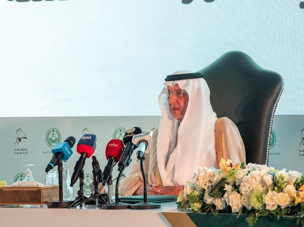 أمير منطقة مكة المكرمة يهني الفائزين بجائزة مكة للتميز ومبادرات ملتقى مكة الثقافي