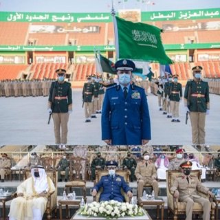 ‫نيابة عن سمو ولي العهد ..  رئيس هيئة الأركان العامة يرعى حفل تخريج دورة تأهيل الضباط الجامعيين