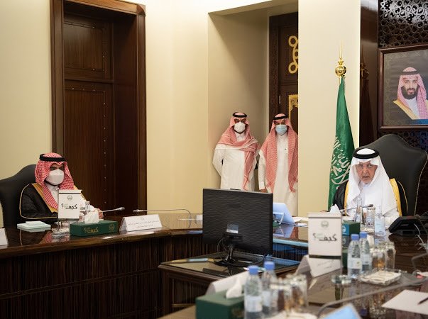 سمو أمير منطقة مكة المكرمة يترأس احتماع لمناقشة آليات تنظيم الاحياء العشوائية بجدة