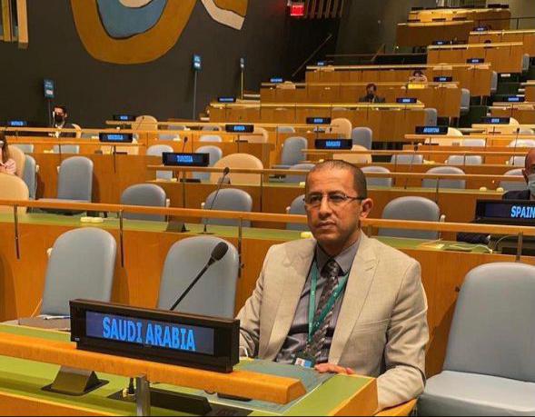 العتيق يؤكد أن المملكة سطرت تجربة فريدة وسباقة باتخاذ جميع الإجراءات الاحترازية لمواجهة جائحة كورونا