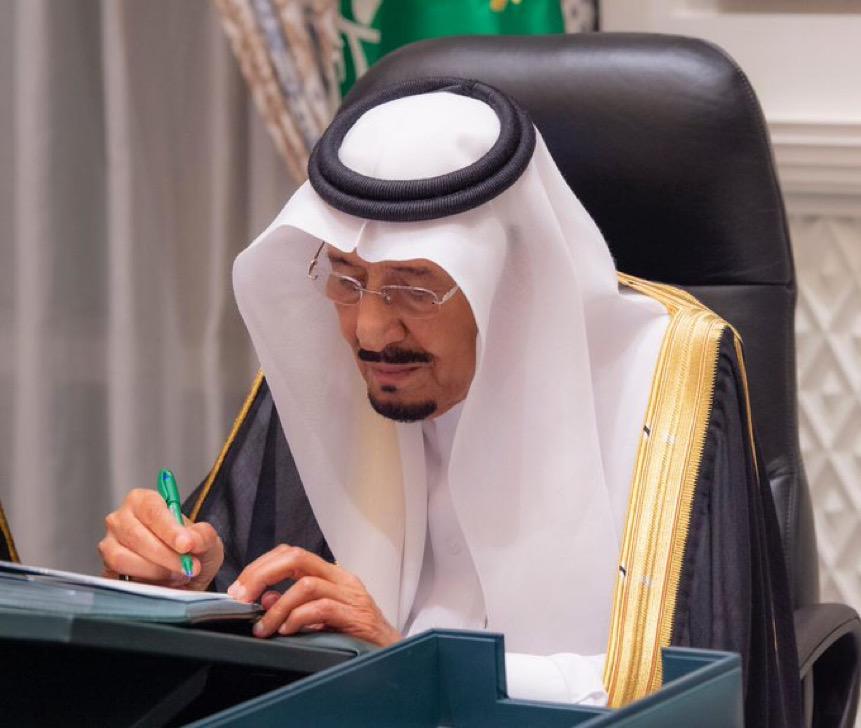 أمير دولة الكويت وولي عهده يهنئان خادم الحرمين الشريفين بمناسبة نجاح موسم الحج