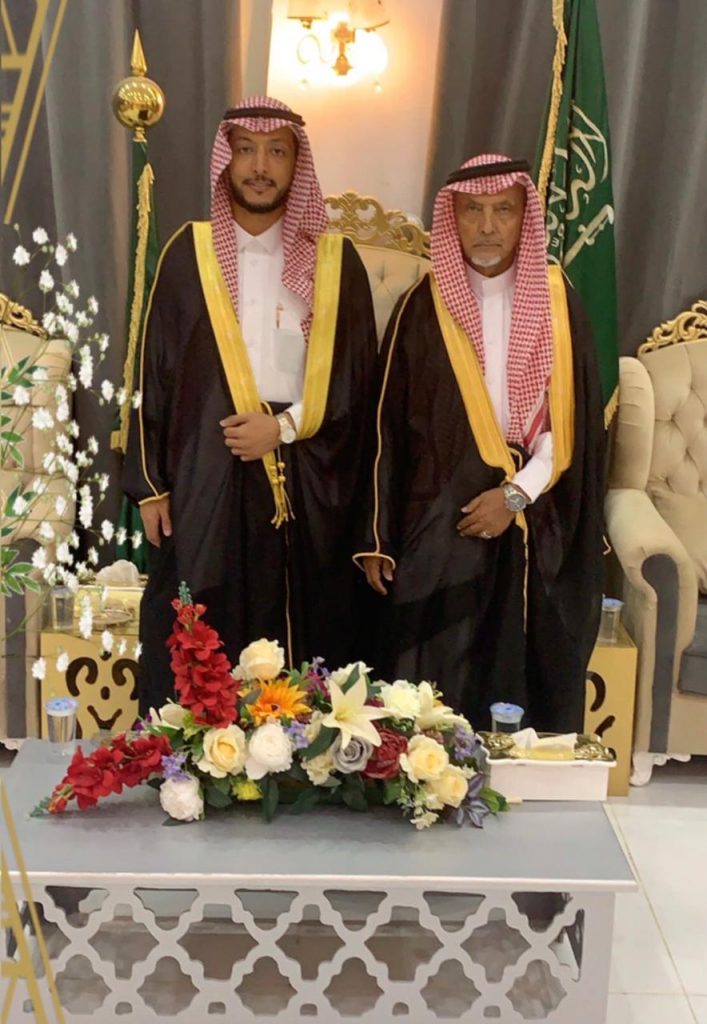 الدكتور عايد الثبيتي يحتفل بـ”حمزة”