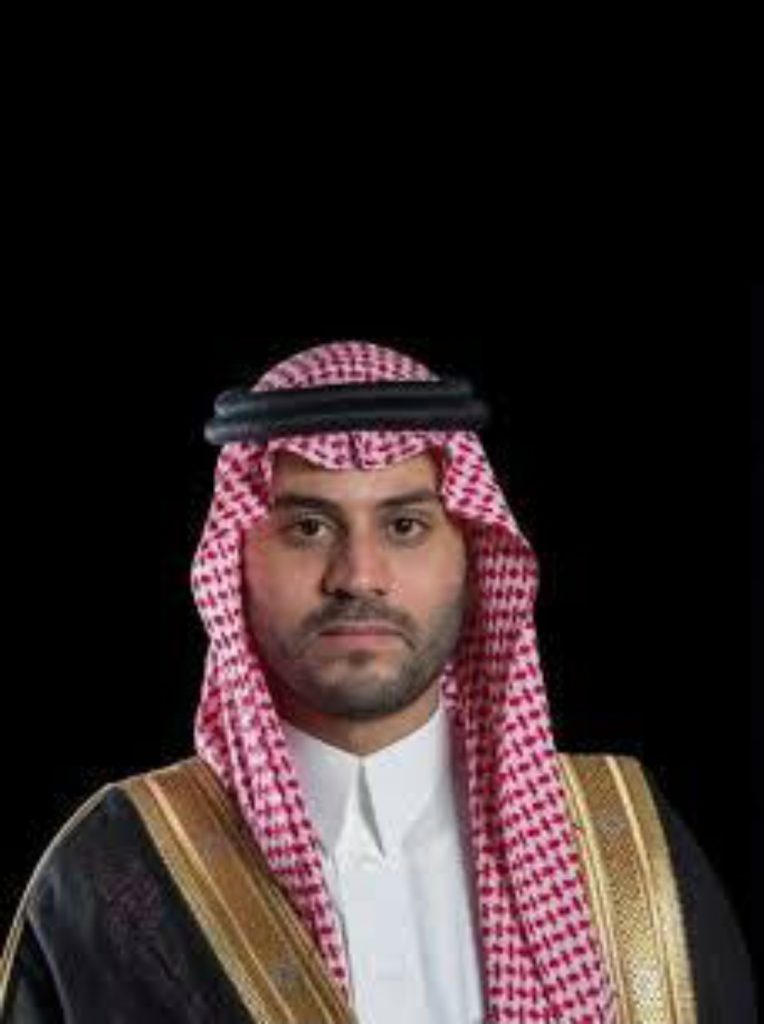سمو نائب أمير منطقة حائل يزور مقر جمعية حفظ النعمة الأهلية بالمنطقة
