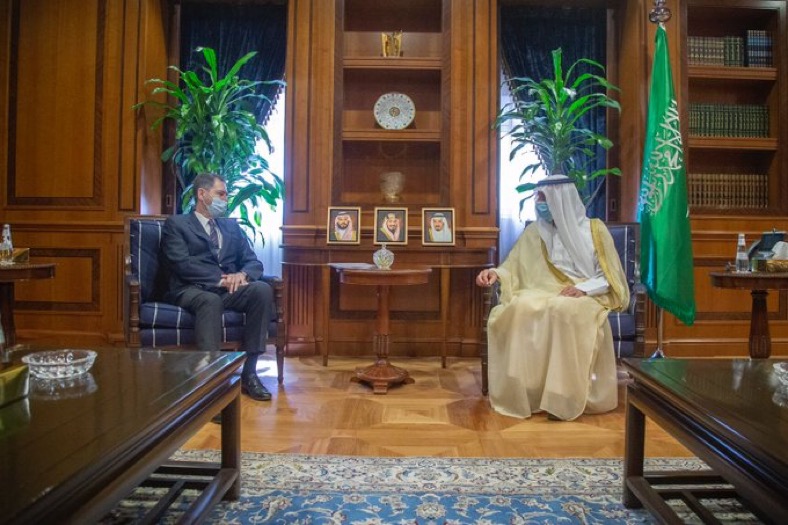 وزير الدولة للشؤون الخارجية يستقبل سفير إسبانيا لدى المملكة