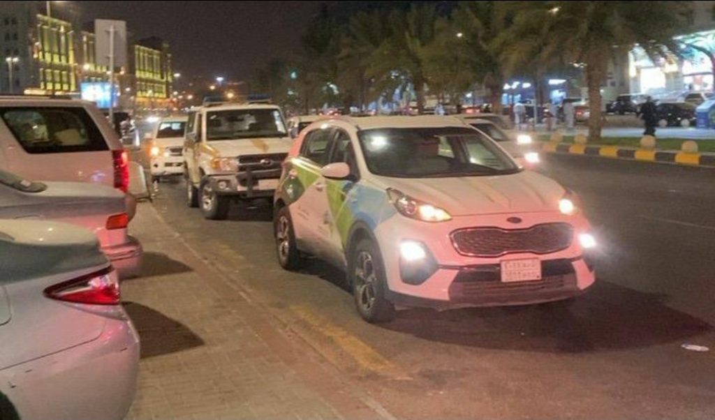 بلدية المسفلة تغلق 10 منشآت تجارية وتصادر أكثر من 11 طن مواد غذائية فاسدة