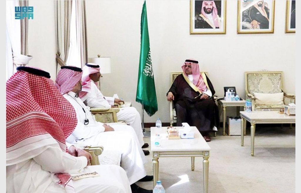 سمو محافظ حفر الباطن يستقبل مدير عام فرع وزارة البيئة والمياه والزراعة بالمنطقة الشرقية
