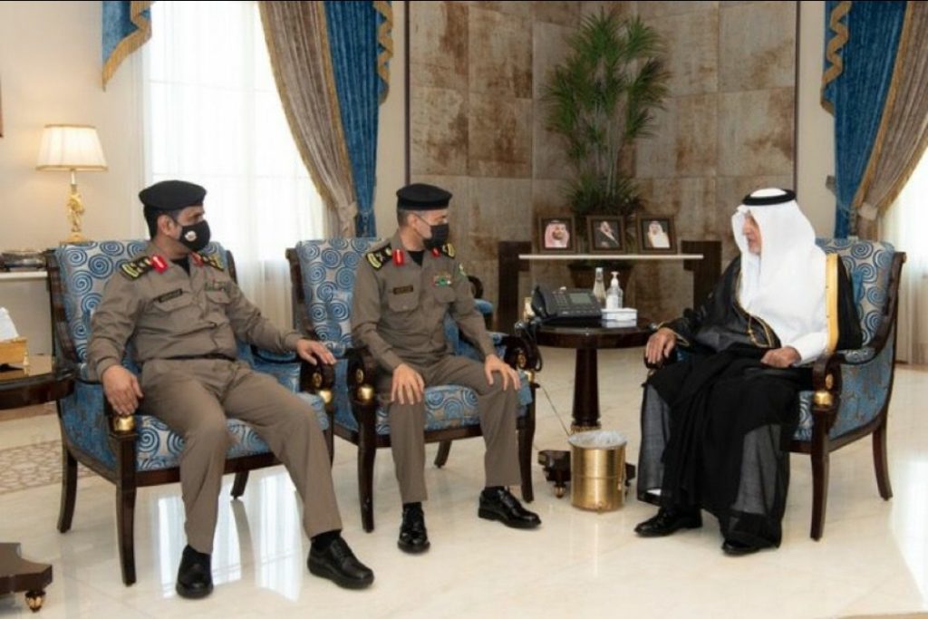 أمير منطقة مكة المكرمة يستقبل مدير عام المرور   