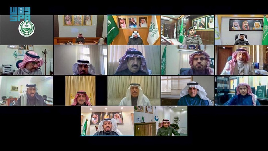 سمو أمير الجوف يناقش سير مشروعات الإسكان التنموي والشراكات مع القطاع الخاص