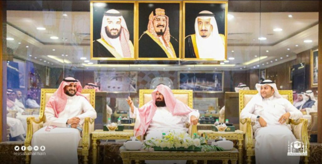 خلال تدشينه “مبادرة الحجر الأسود الافتراضي”.. الرئيس العام: لدينا مكانز دينية وتاريخية عظيمة يجب علينا رقمنتها وإيصالها للجميع    