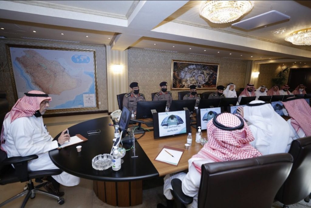 “القويحص” يناقش خطة الطواري للأمطار والسيول بالعاصمة المقدسة
