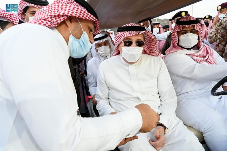 سمو الأمير محمد بن ناصر يدشّن القافلة الزراعية الإرشادية بمحافظة الداير