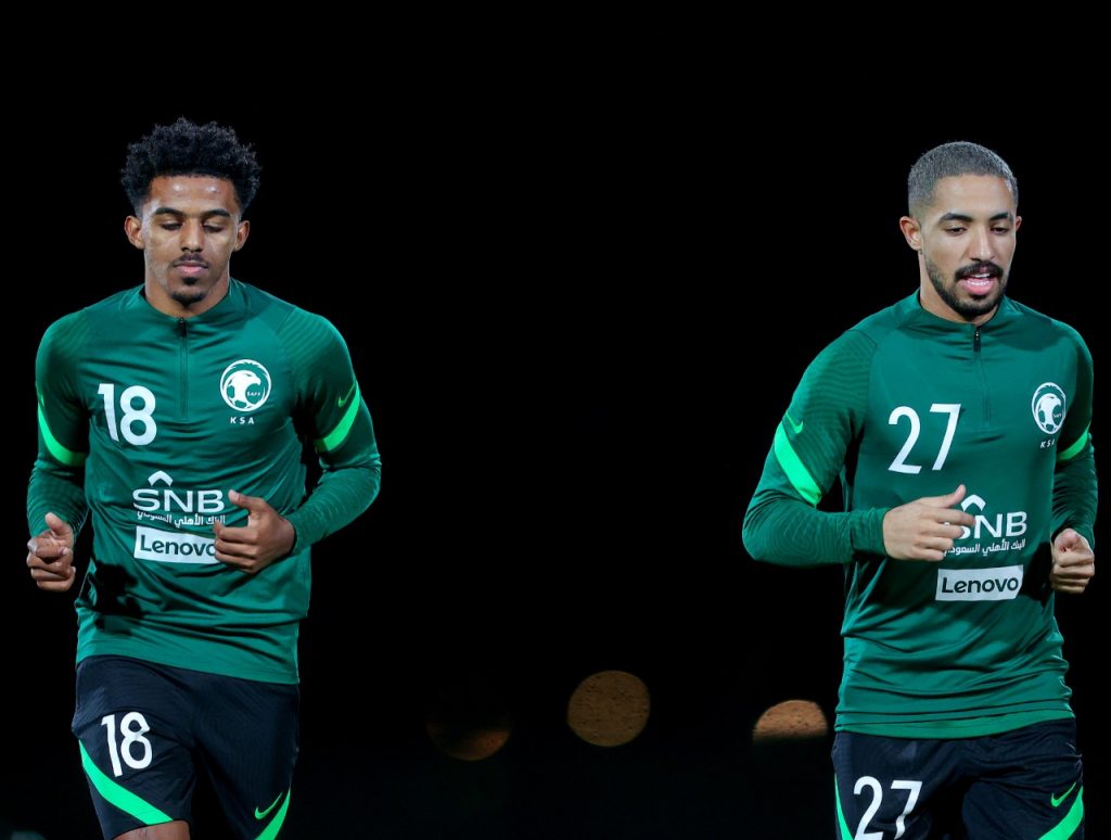 المنتخب السعودي الأول يواصل استعداده للقاء عمان