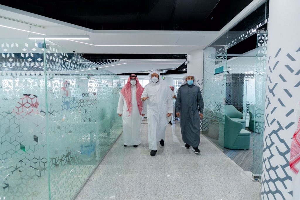 وزير العدل يدشن أول كتابة عدل نموذجية