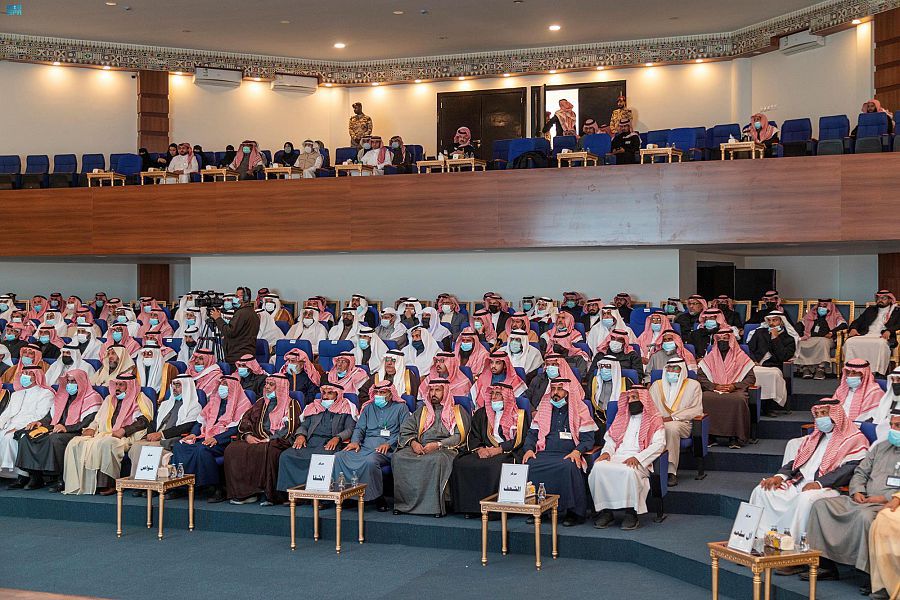 سمو أمير عسير يلتقي أهالي محافظة بلقرن
