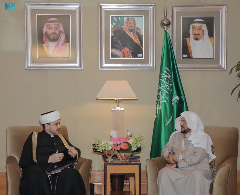 وزير الشؤون الإسلامية يلتقي بنائب رئيس الإدارة الدينية لمسلمي روسيا الاتحادية