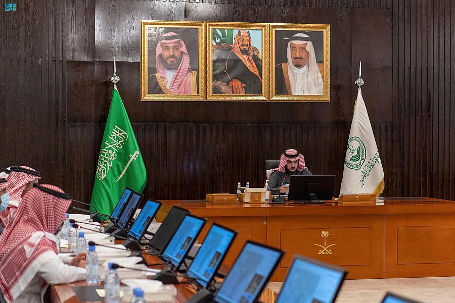 سمو أمير منطقة الجوف يجتمع مع الشرعان ويطلع على مشروع تطوير تجمعات عمرانية بالمدخل الشمالي لسكاكا