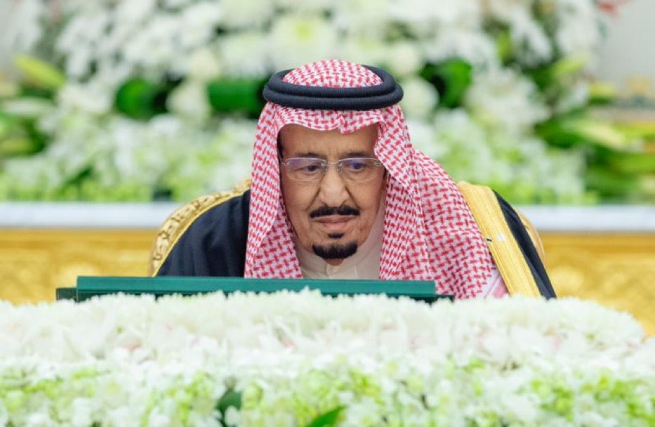 خادم الحرمين الشريفين يرأس جلسة مجلس الوزراء