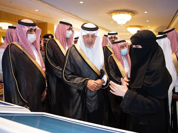 سمو أمير منطقة مكة المكرمة يطلق فعاليات أيام مكة للبرمجة والذكاء الاصطناعي
