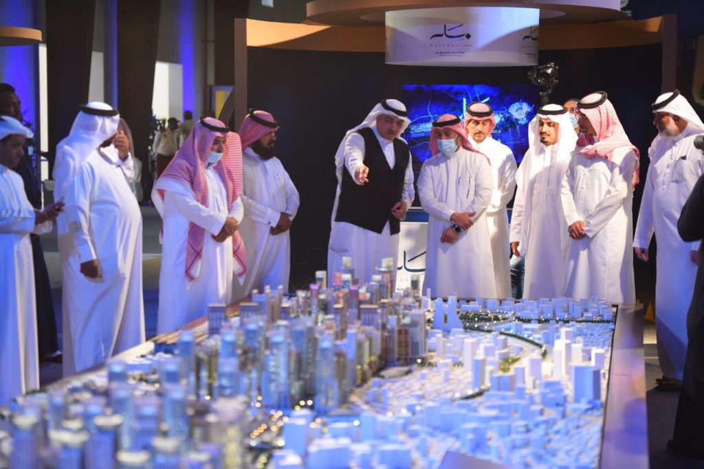في جلسة القطاع الخاص بملتقى “صناع العقار” بغرفة مكة….  1.6 مليون مواطن في قائمة انتظار المساكن والتطوير العقاري لتحسين جودة الحياة