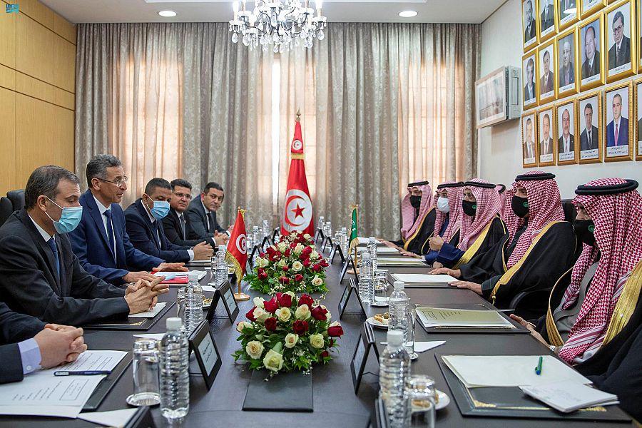 نائب رئيس عمليات المعلومات بالقيادة المركزية الأمريكية يزور التحالف الإسلامي العسكري لمحاربة الإرهاب