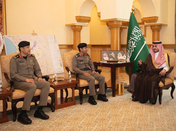 سمو نائب أمير منطقة مكة المكرمة يستقبل مدير الشرطة القيادات الأمنية بالمنطقة
