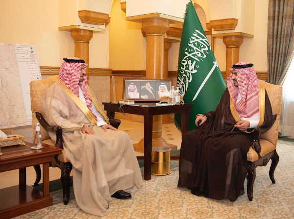 سمو نائب أمير منطقة مكة المكرمة يستقبل مدير تعليم جدة