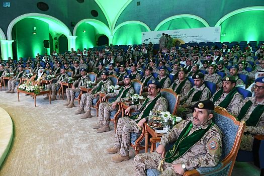 رئاسة هيئة الأركان العامة تحتفي باليوم الوطني