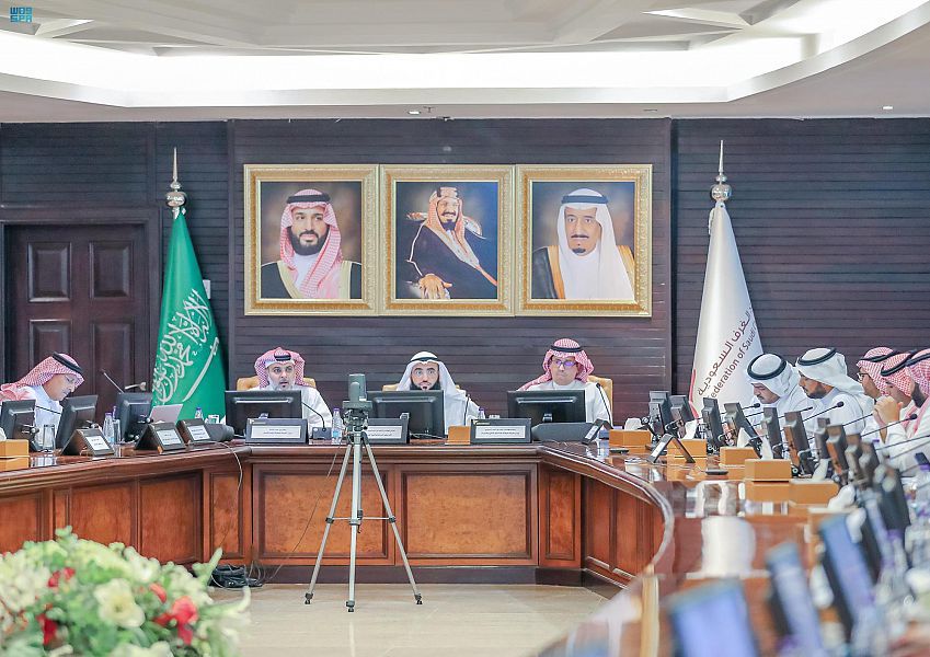 نائب وزير الصناعة والثروة المعدنية يشيد بدور اتحاد الغرف في تمكين الاقتصاد الوطني وريادة الأعمال