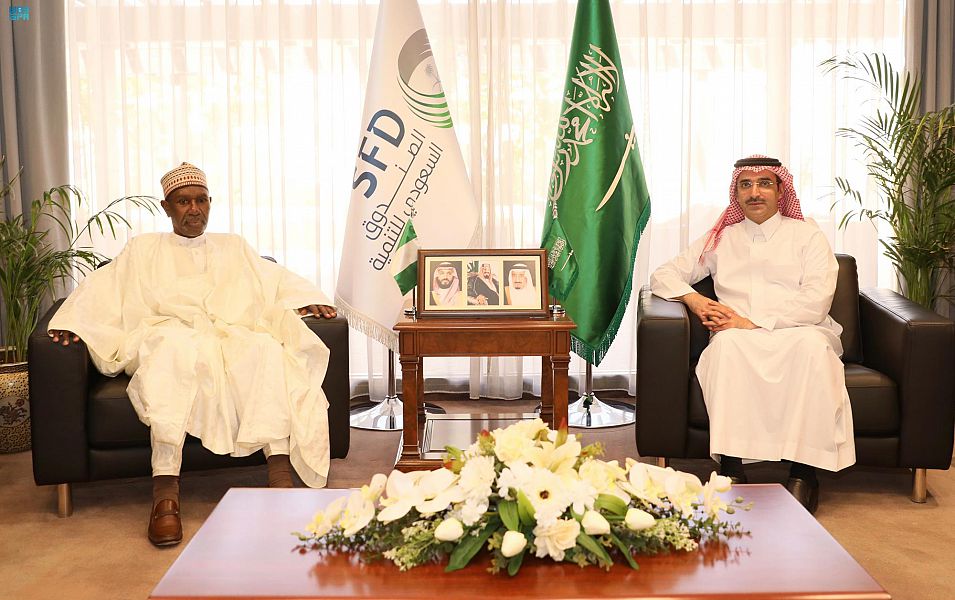 الرئيس التنفيذي للصندوق السعودي للتنمية يستقبل عدد من مسؤولي الدول الأفريقية