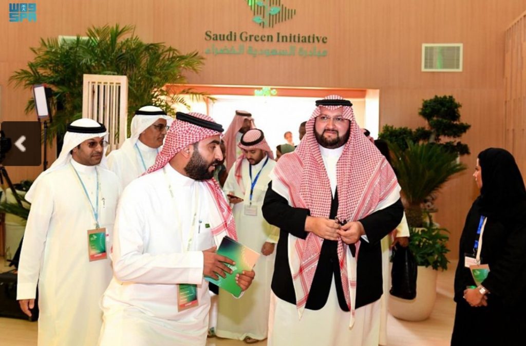 سموُّ رئيسِ “أجفند” يزورُ المعرضَ المصاحبَ لمنتدى مبادرة السعودية الخضراء المقام ضمن فعاليات قمة المناخ العالمية