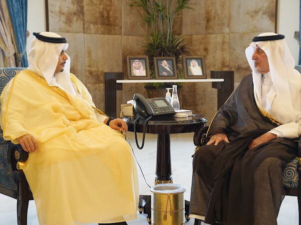 سمو أمير منطقة مكة المكرمة يستقبل سفير البحرين لدى المملكة