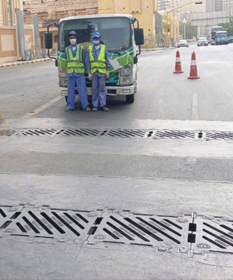 اكثر من (11000)عامل مدعومين بآليات ومعدات .. أمانة العاصمة المقدسة تعزز التعامل مع الحالة المطرية