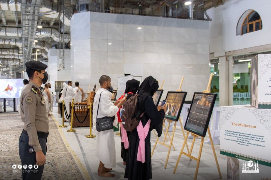 برعاية معالي الرئيس العام لشؤون المسجد الحرام والمسجد النبوي انطلاق فعاليات معرض “مسيرة التعليم في المسجد الحرام”