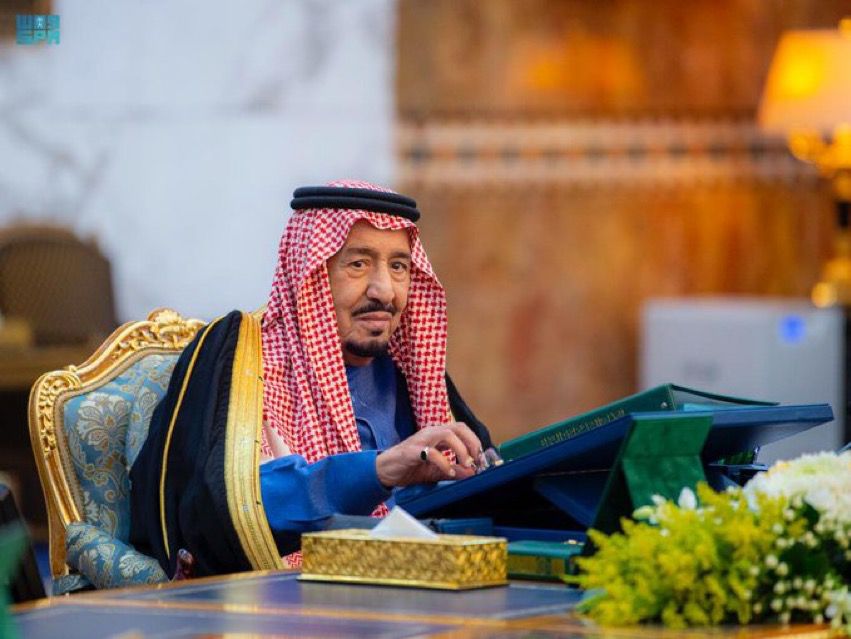 خادم الحرمين الشريفين يوجه كلمة بمناسبة عيد الفطر المبارك