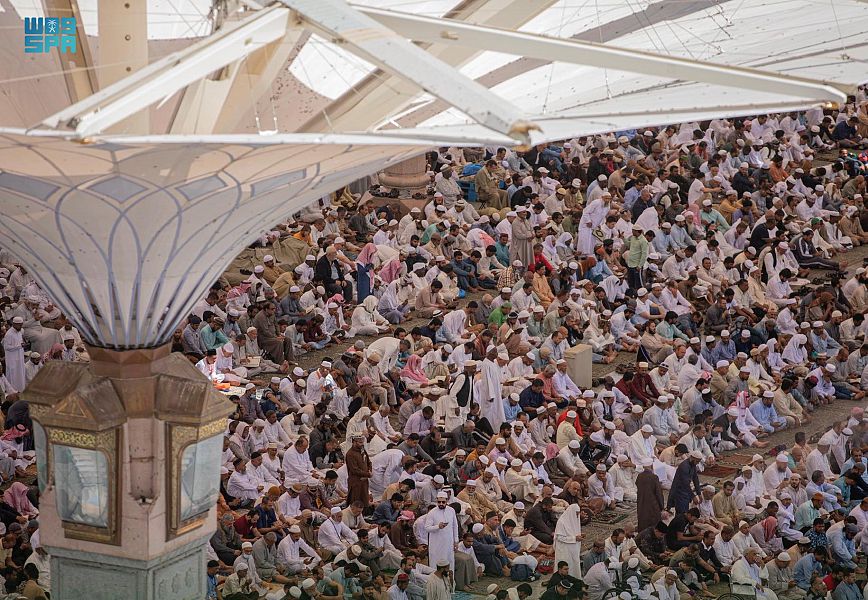 خطبتا الجمعة من المسجد الحرام والمسجد النبوي