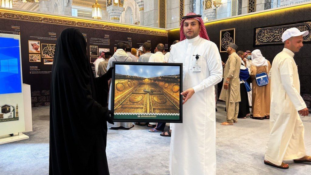 الرشود تزور المعارض الرمضانية التي تنظمها وكالة شؤون المعارض والمتاحف