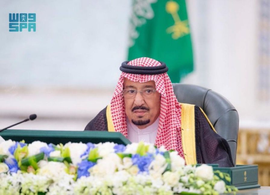 خادم الحرمين الشريفين يرأس جلسة مجلس الوزراء